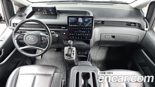 Hyundai Staria Tourer 11-Seater Modern 2022 — фото 7