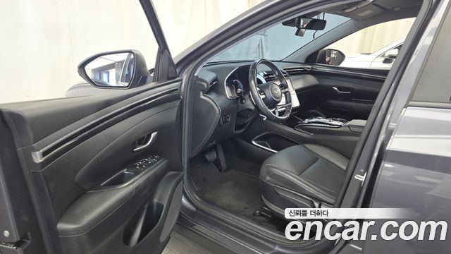 Hyundai Tucson Hybrid (NX4) Premium 2WD 2023 — фото 10