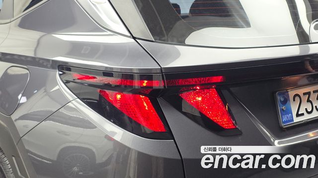 Hyundai Tucson Hybrid (NX4) Premium 2WD 2023 — фото 23