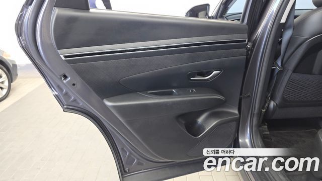 Hyundai Tucson Hybrid (NX4) Premium 2WD 2023 — фото 25