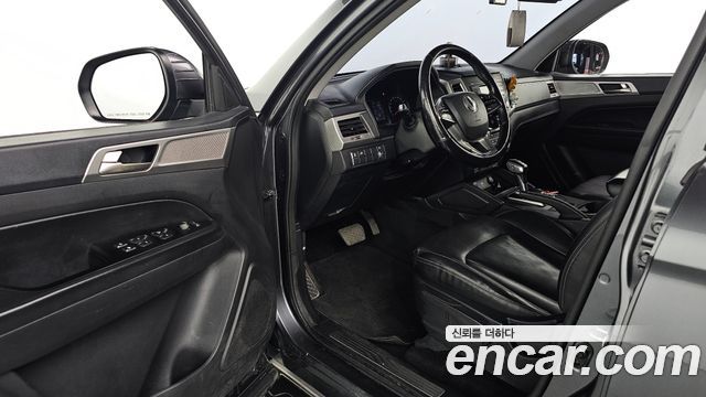 KG Mobility (SsangYong) Rexton Sports Diesel 2.2 2WD Adventure 2019 — фото 11