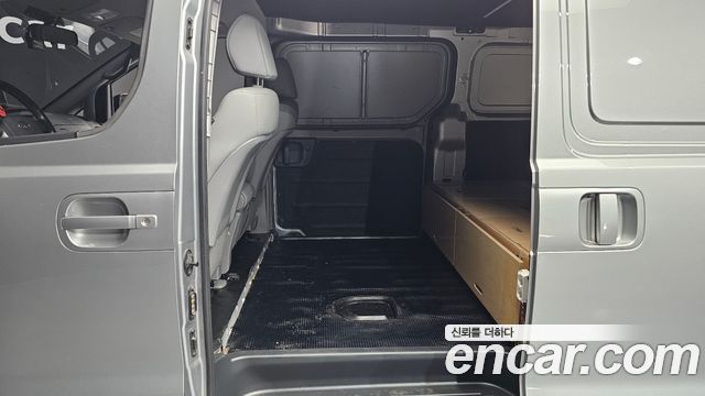 Hyundai Grand Starex Camping car 2021 — фото 11