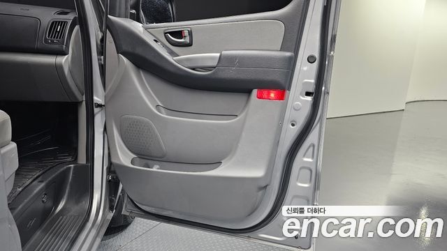 Hyundai Grand Starex Camping car 2021 — фото 24