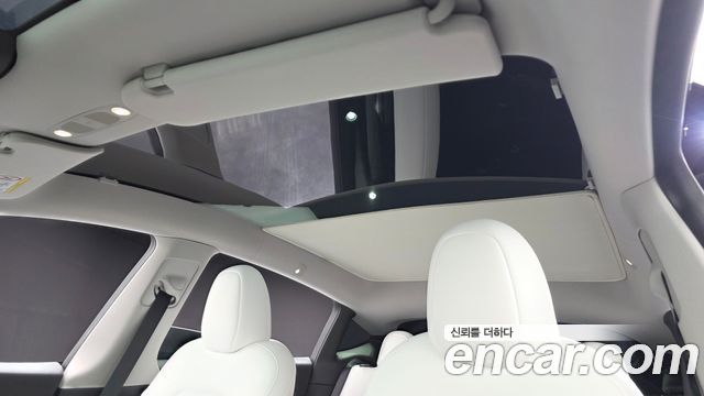 Tesla Model Y RWD 2024 — фото 18