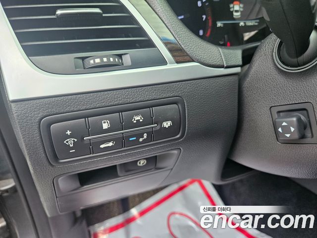 Genesis G80 3.3 GDI Premium Luxury 2018 — фото 20