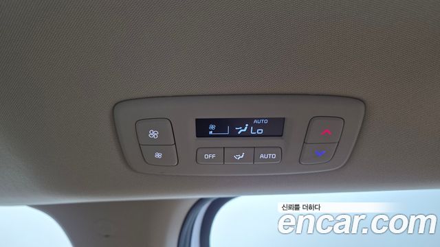 Kia Carnival (IV) Diesel 9-Seater Prestige 2023 — фото 18