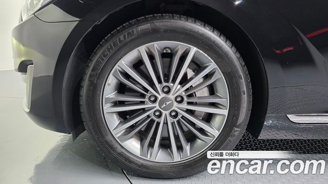 Genesis EQ900 3.8 GDI AWD Premium Luxury 2016 — фото 5