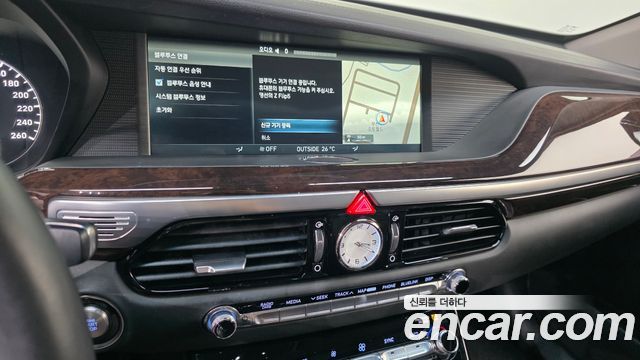 Genesis EQ900 3.8 GDI AWD Premium Luxury 2016 — фото 14