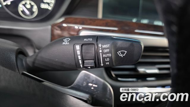 Genesis EQ900 3.8 GDI AWD Premium Luxury 2016 — фото 29