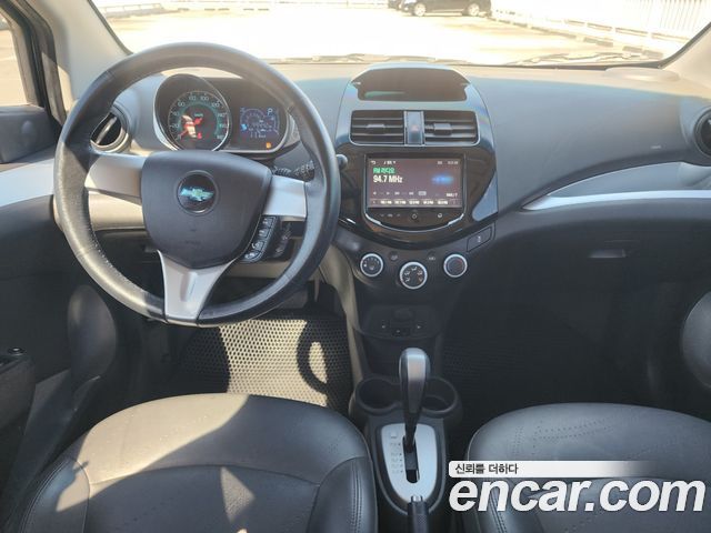 Chevrolet Spark LS+ 2014 — фото 8