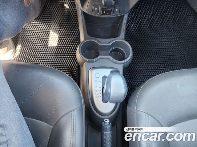 Chevrolet Spark LS+ 2014 — фото 18