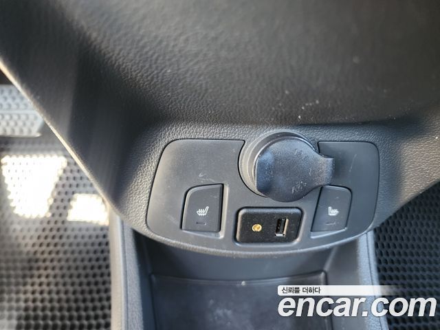 Chevrolet Spark LS+ 2014 — фото 19