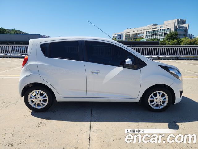 Chevrolet Spark LS+ 2014 — фото 22