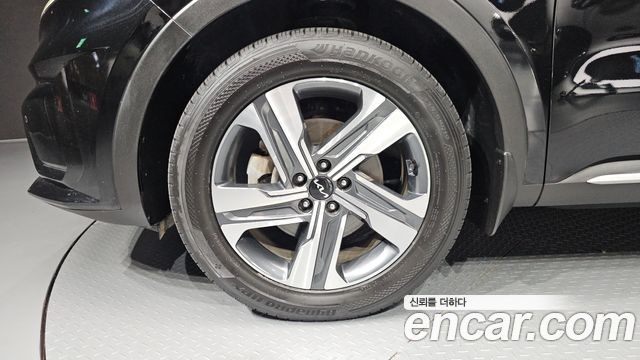 Kia Sorento (IV) HEV 1.6 2WD Noblesse 2023 — фото 5