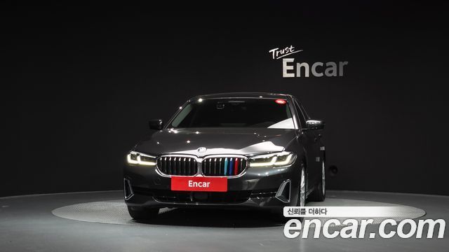 BMW 5 Series (G30) 530e Luxury 2021 — фото 3