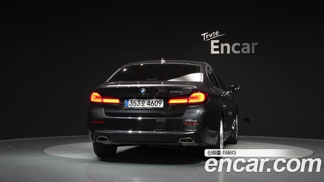 BMW 5 Series (G30) 530e Luxury 2021 — фото 4