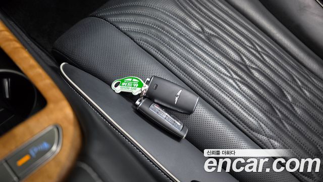Genesis G80 (RG3) Gasoline 2.5 Turbo AWD 2022 — фото 18
