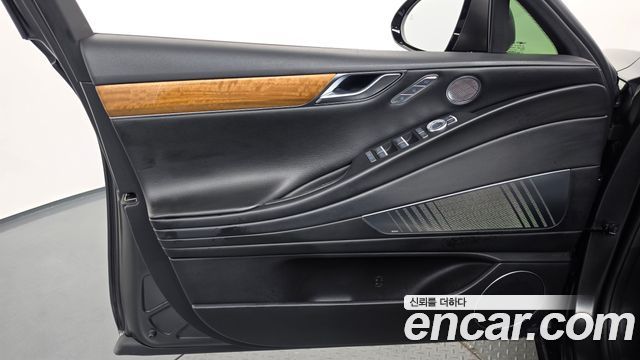Genesis G80 (RG3) Gasoline 2.5 Turbo AWD 2022 — фото 24