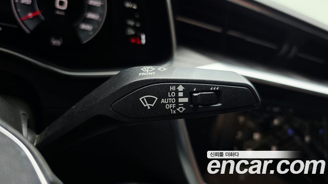 Audi A6 (C8) 50 TDI Quattro Premium 2021 — фото 24