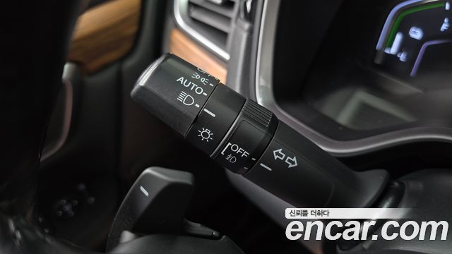 Honda CR-V (V) 2.0 Hybrid Touring 4WD 2022 — фото 35