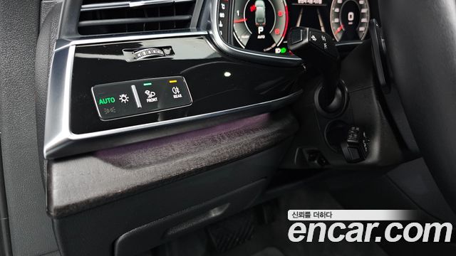 Audi Q7 (4M) 45 TDI Quattro Premium 2023 — фото 14