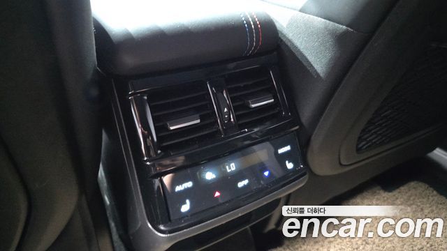 Renault Korea Grand Koleos 1.5 E-TECH Iconic 2WD 2025 — фото 20