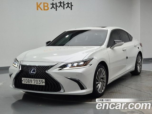 Lexus ES300h (VII) Executive 2020 — фото 4