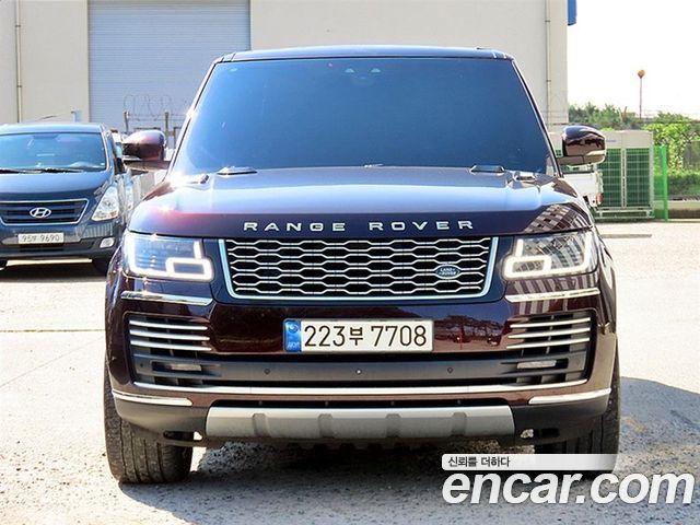 Land Rover Range Rover (IV) 5.0 SC Vogue SE LWB 2018 — фото 3