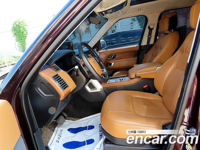 Land Rover Range Rover (IV) 5.0 SC Vogue SE LWB 2018 — фото 10
