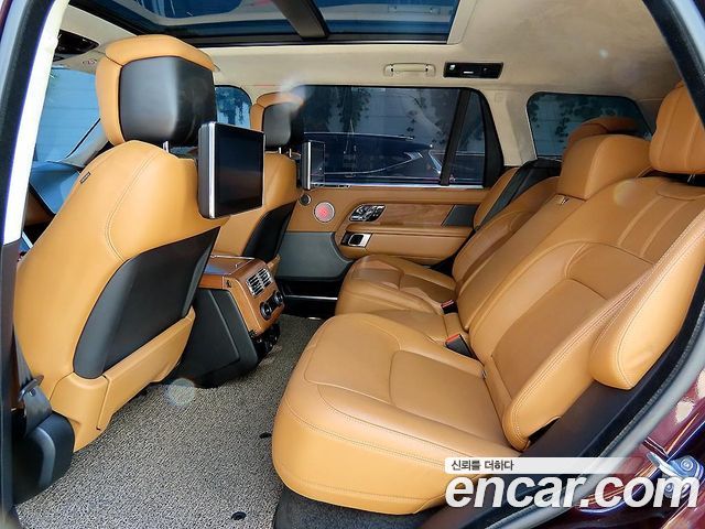 Land Rover Range Rover (IV) 5.0 SC Vogue SE LWB 2018 — фото 15