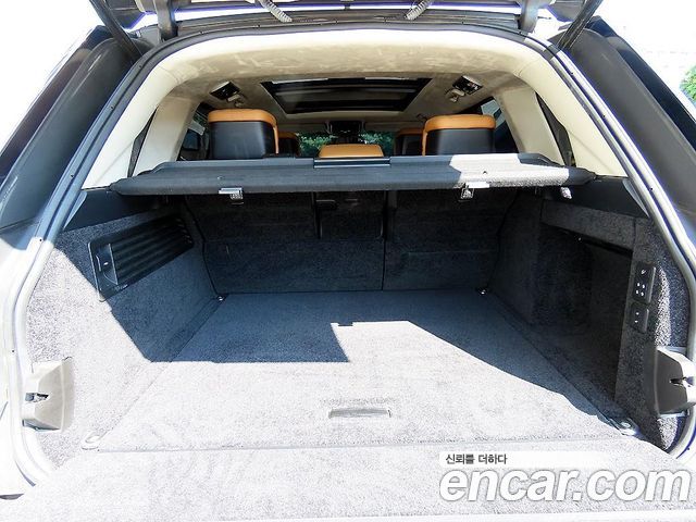 Land Rover Range Rover (IV) 5.0 SC Vogue SE LWB 2018 — фото 20
