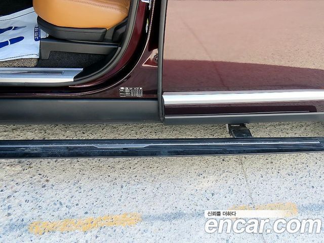Land Rover Range Rover (IV) 5.0 SC Vogue SE LWB 2018 — фото 21