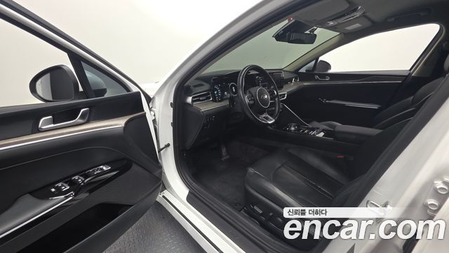 Kia K5 (III) 2.0 Noblesse 2021 — фото 10
