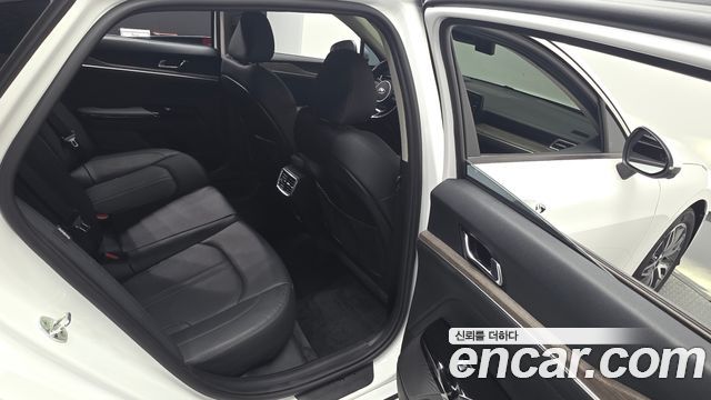 Kia K5 (III) 2.0 Noblesse 2021 — фото 11