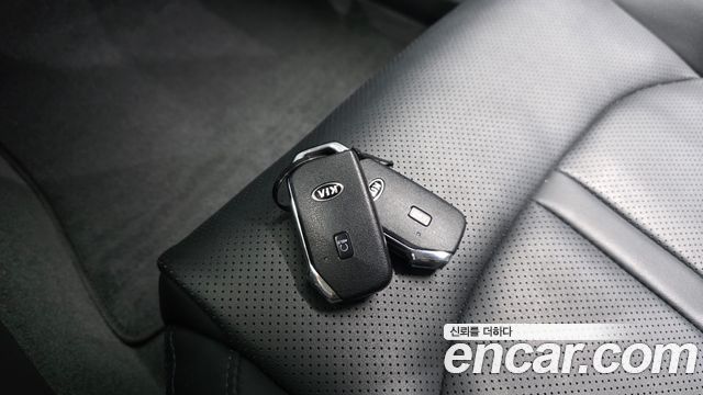 Kia K5 (III) 2.0 Noblesse 2021 — фото 18