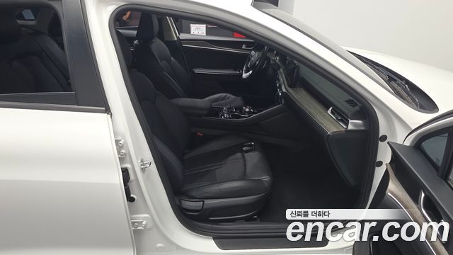 Kia K5 (III) 2.0 Noblesse 2021 — фото 26