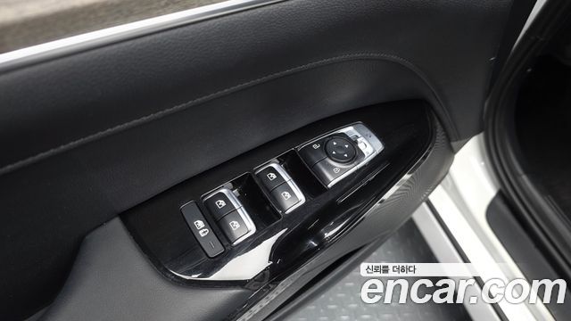 Kia K5 (III) 2.0 Noblesse 2021 — фото 30