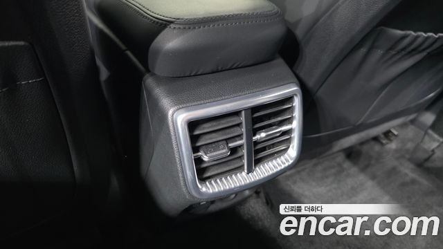 Kia K5 (III) 2.0 Noblesse 2021 — фото 32