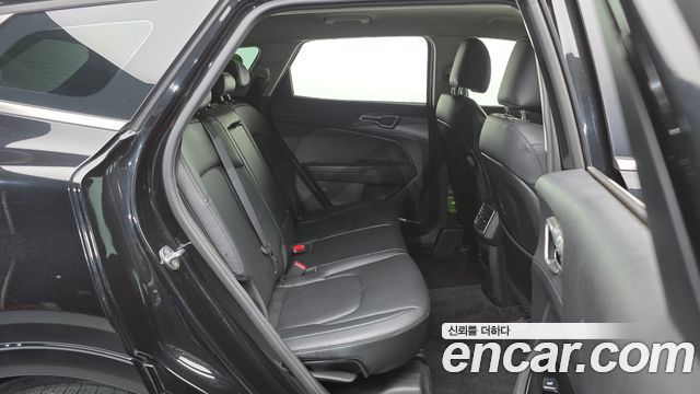 Kia Sportage (V) Diesel 2.0 2WD Nobleless 2022 — фото 12