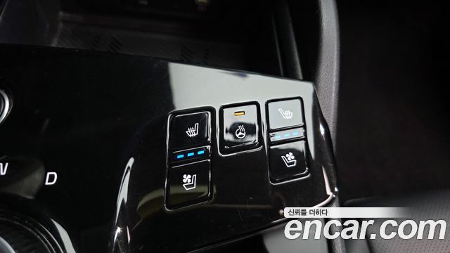Kia Sportage (V) Diesel 2.0 2WD Nobleless 2022 — фото 18