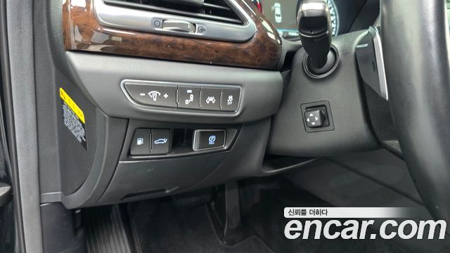 Genesis EQ900 3.8 GDI AWD Premium Luxury 2016 — фото 16