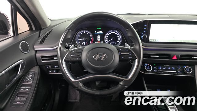 Hyundai Sonata (DN8) 2.0 Premium Plus 2022 — фото 16