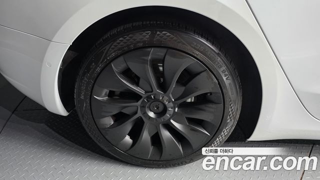 Tesla Model 3 Long Range AWD 2020 — фото 5