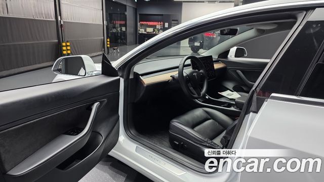 Tesla Model 3 Long Range AWD 2020 — фото 10