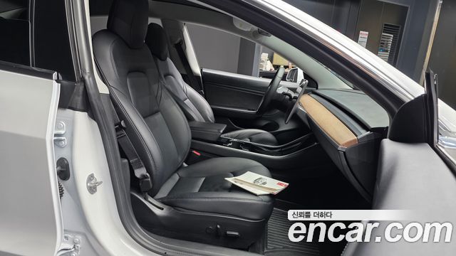 Tesla Model 3 Long Range AWD 2020 — фото 11