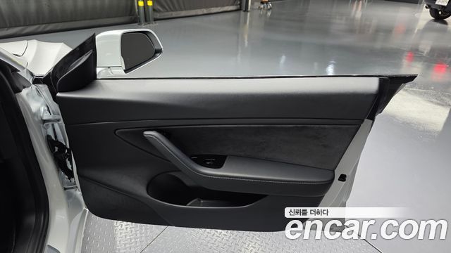 Tesla Model 3 Long Range AWD 2020 — фото 25