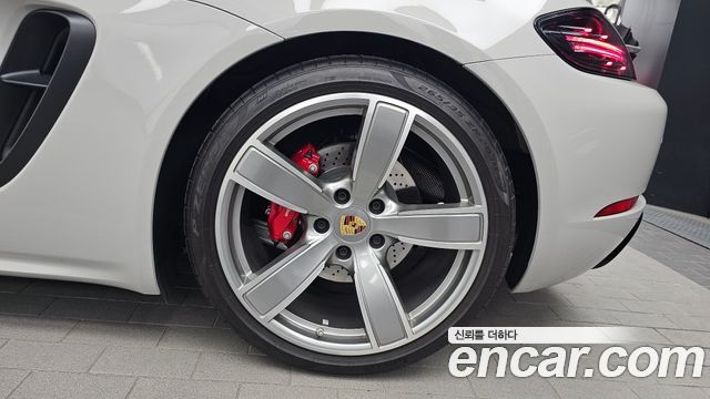 Porsche 718 Boxster 4.0 GTS 2023 — фото 21