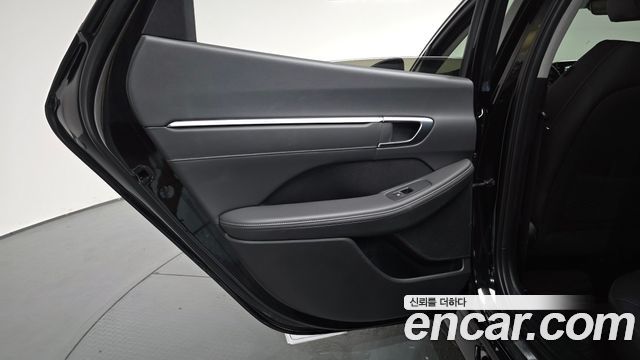 Hyundai Sonata (DN8) 2.0 Premium Plus 2023 — фото 25