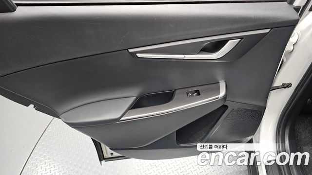 Kia EV6 Long Range Air 2024 — фото 25