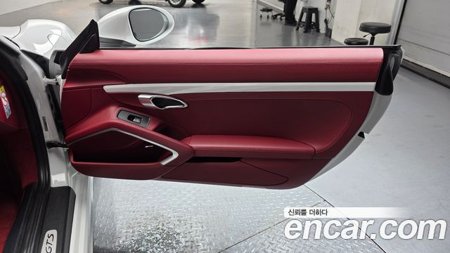 Porsche 718 Boxster 2.5 GTS 2020 — фото 9